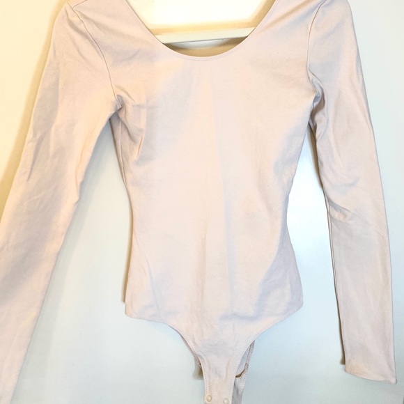Long sleeve bodysuit from Aritzia- wilfred free - Picture 1 of 5